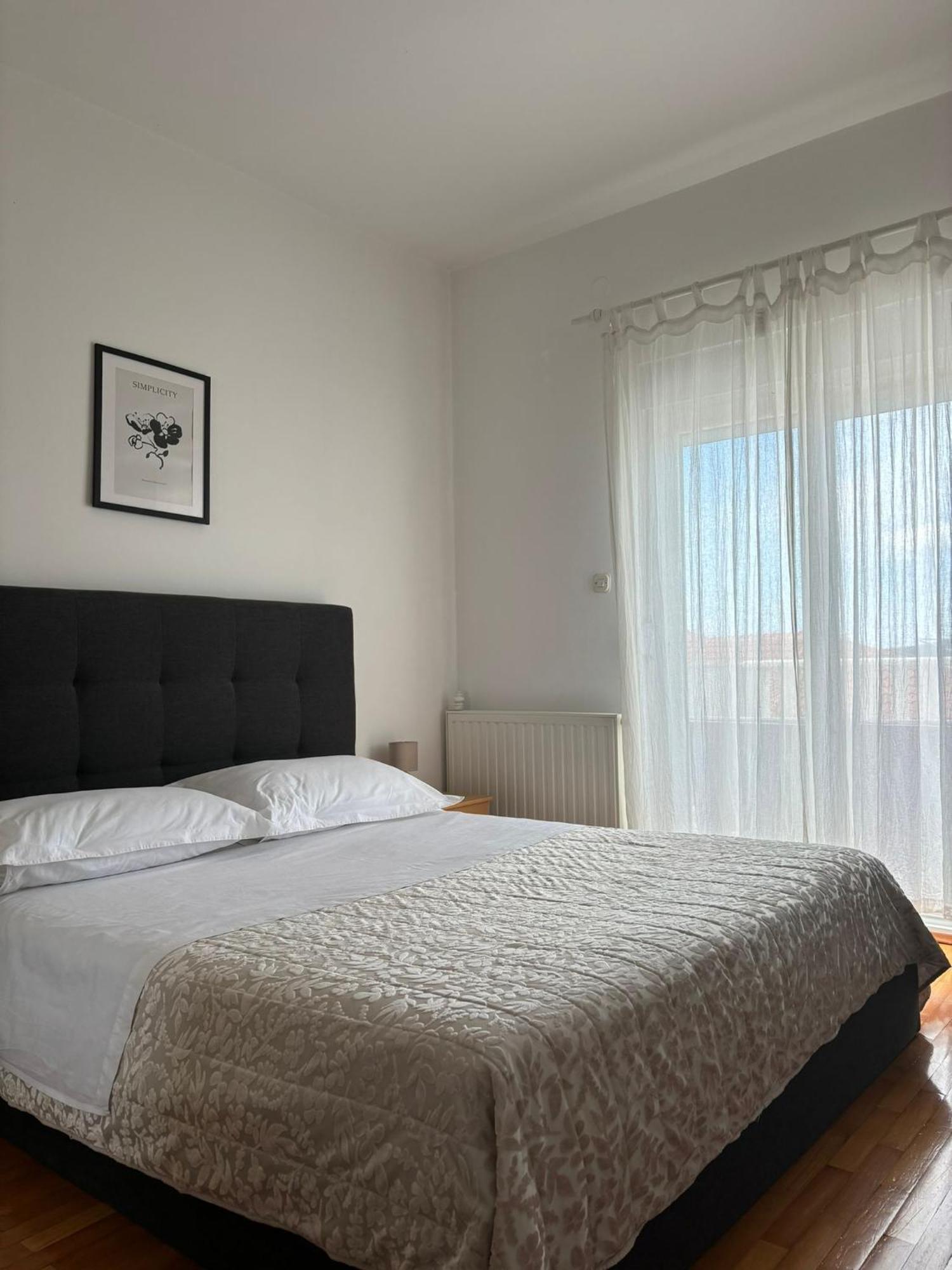 Apartman Luka Шибеник Екстер'єр фото